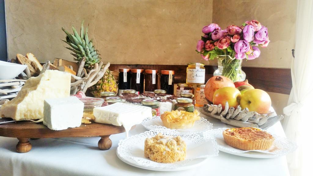 La Casa Di Gabri Bed & Breakfast Iseo Exterior photo